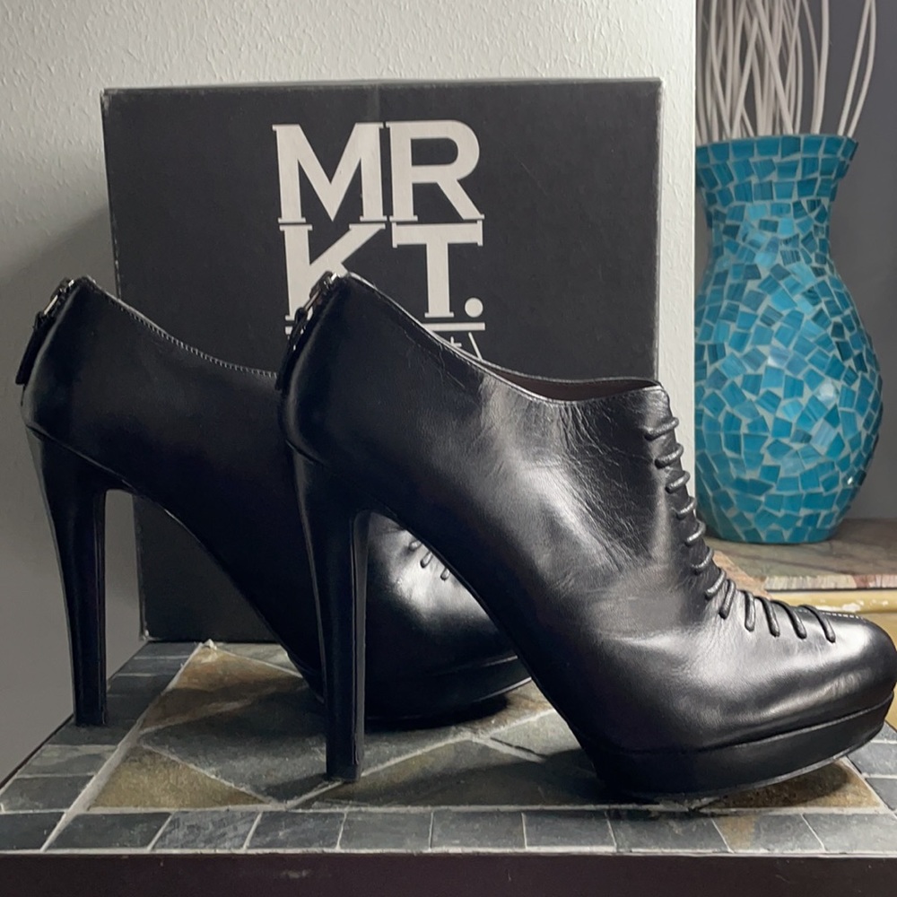 MRKT Jocelyn Platform Ankle Boots - Picture 3 of 12